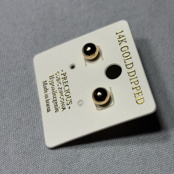 New! 14K Yellow Gold Dipped Hypoallergenic Stud Earrings - Picture 2 of 4